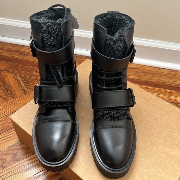 New Zara Women’s Black Fur Lined Leather Combat Booties, Size 38/ US 7.5 - Picture 2 of 5